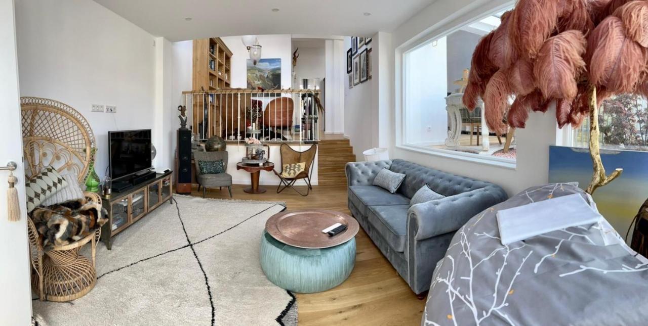 Kreuzberger Szene Penthouse Appartamento